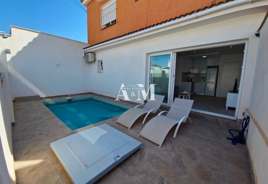 Resale - Bungalow - Orihuela Costa - Cabo roig - La Zenia
