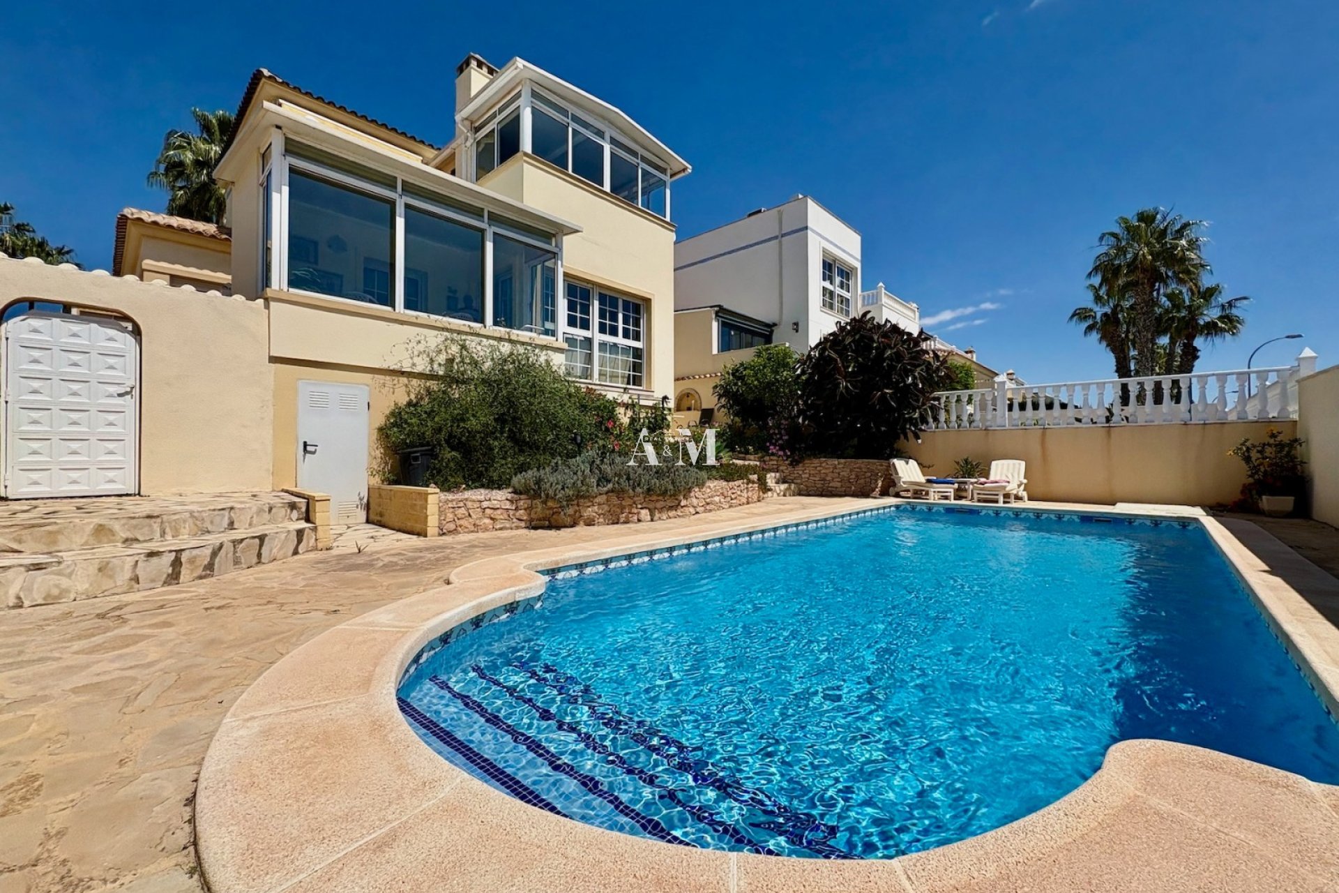 Resale - Chalet - Orihuela Costa - Villamartín