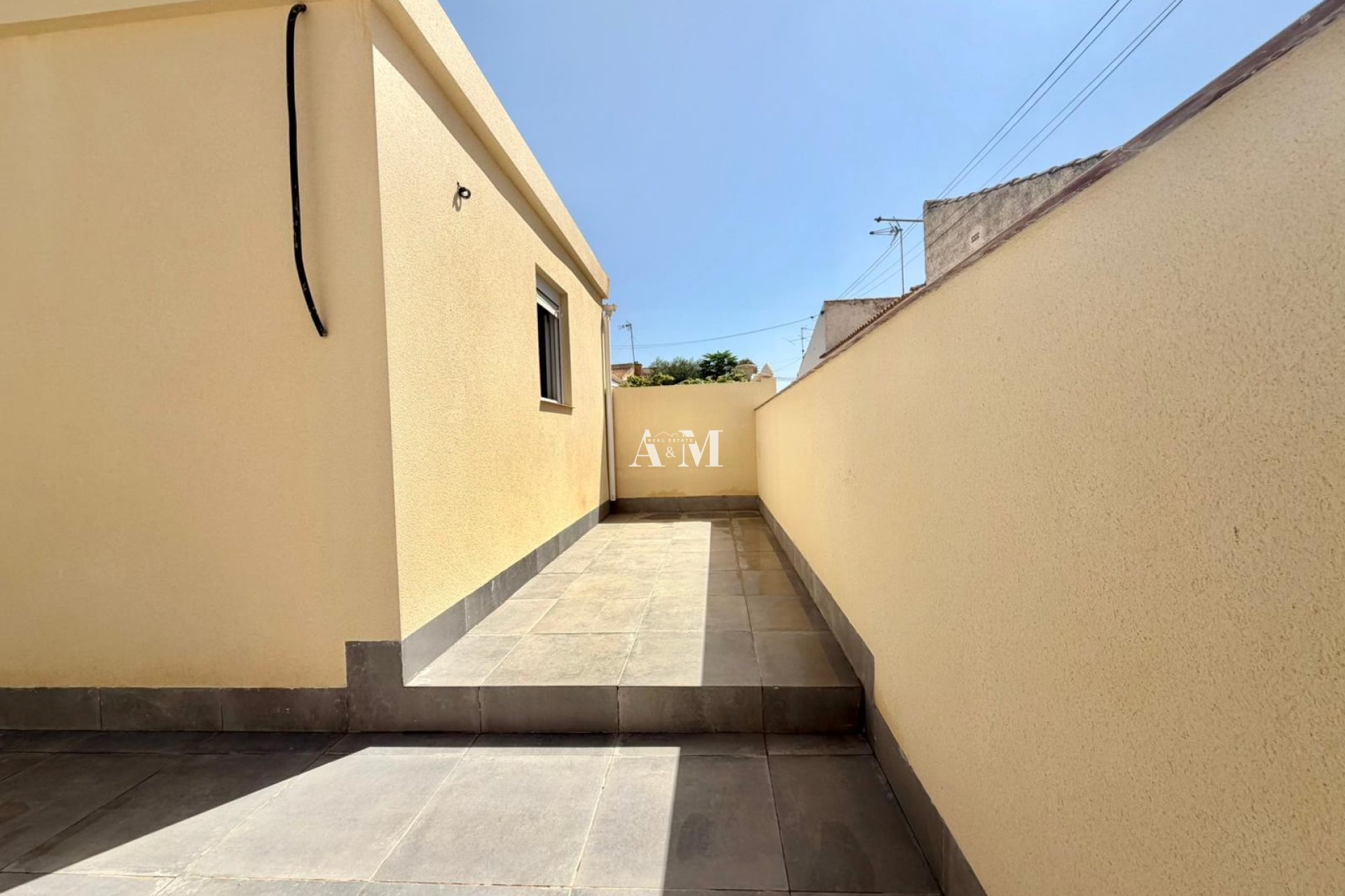 Resale - Chalet - Torrevieja - Nueva Torrevieja 