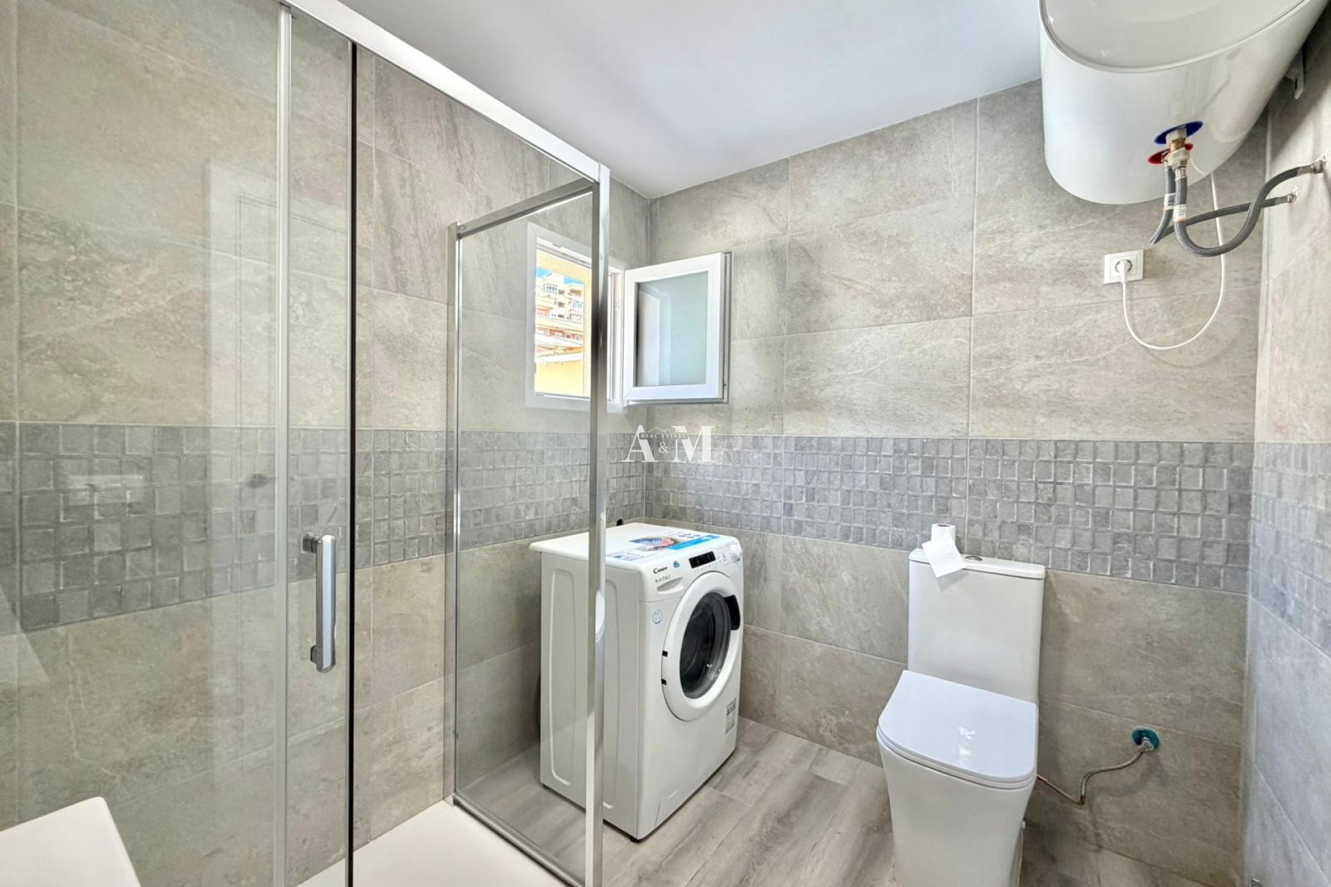Resale - Chalet - Torrevieja - Nueva Torrevieja 