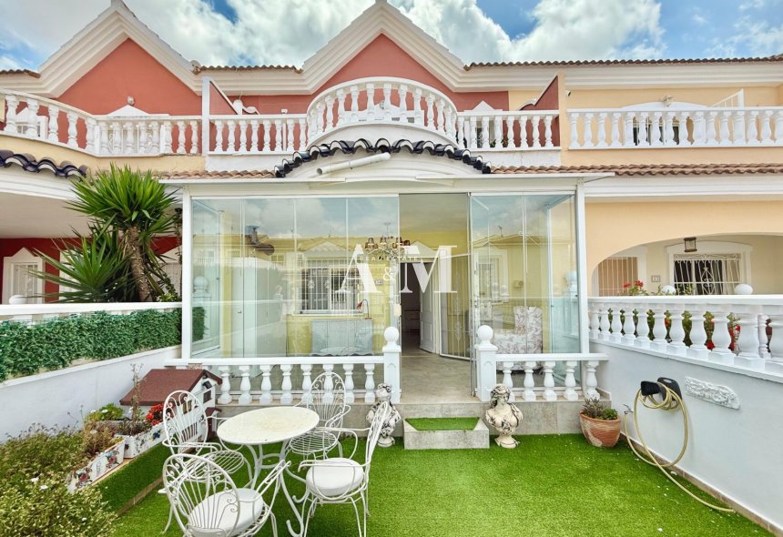 Resale - Townhouse - Benijofar