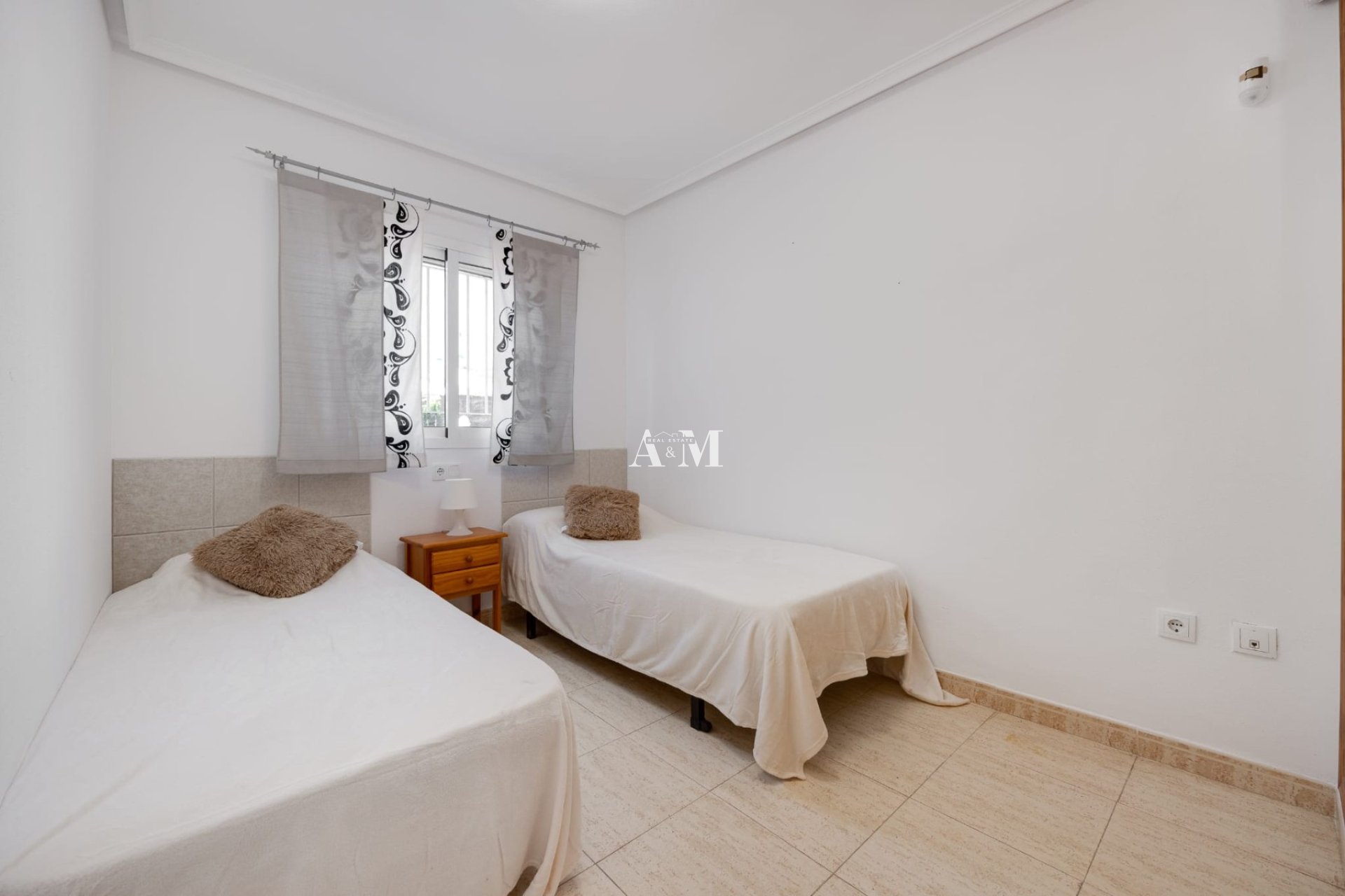 Resale - Townhouse - Orihuela Costa - Punta Prima