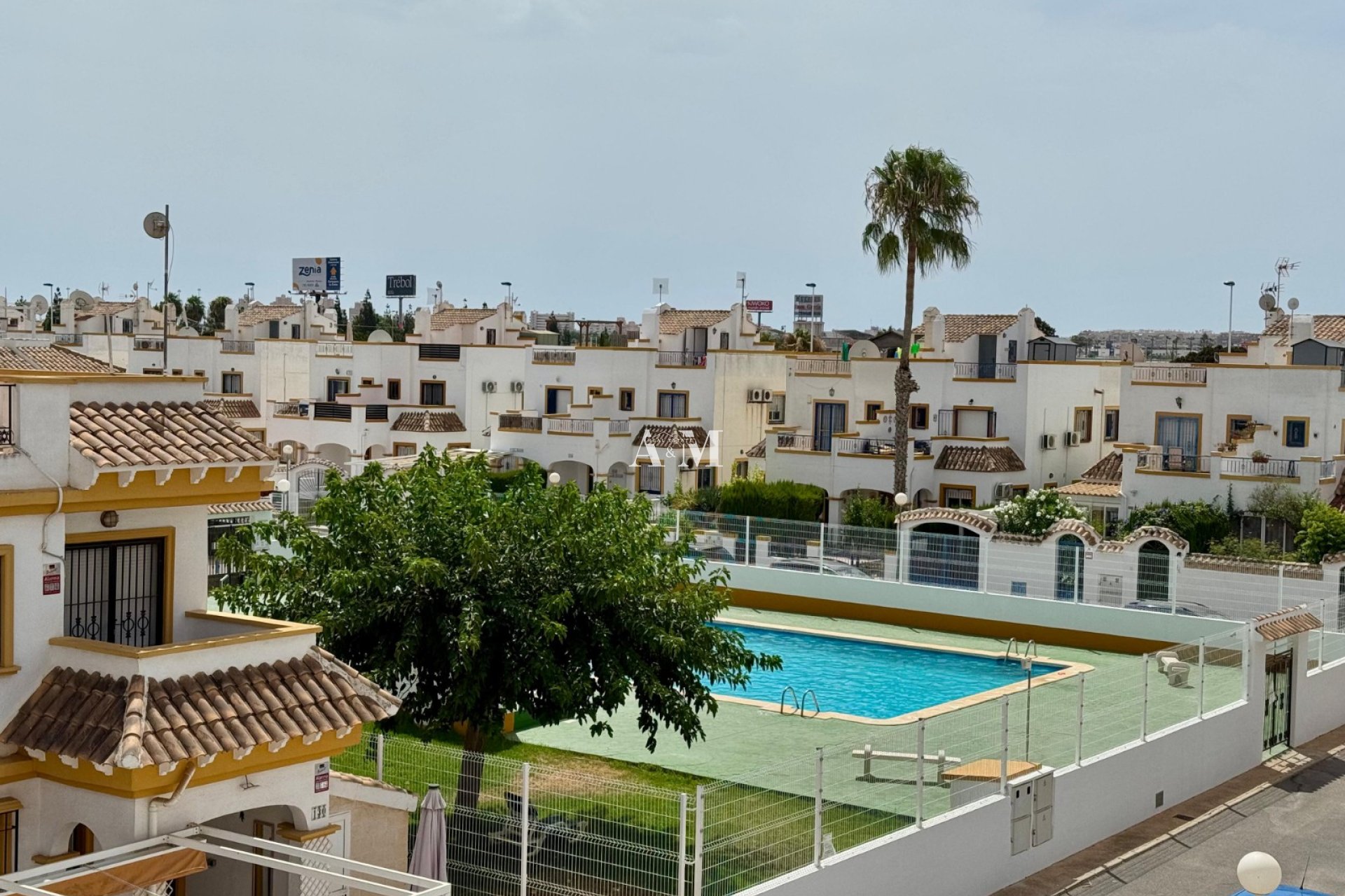 Resale - Townhouse - Torrevieja - La Siesta - El Salado -  Torreta