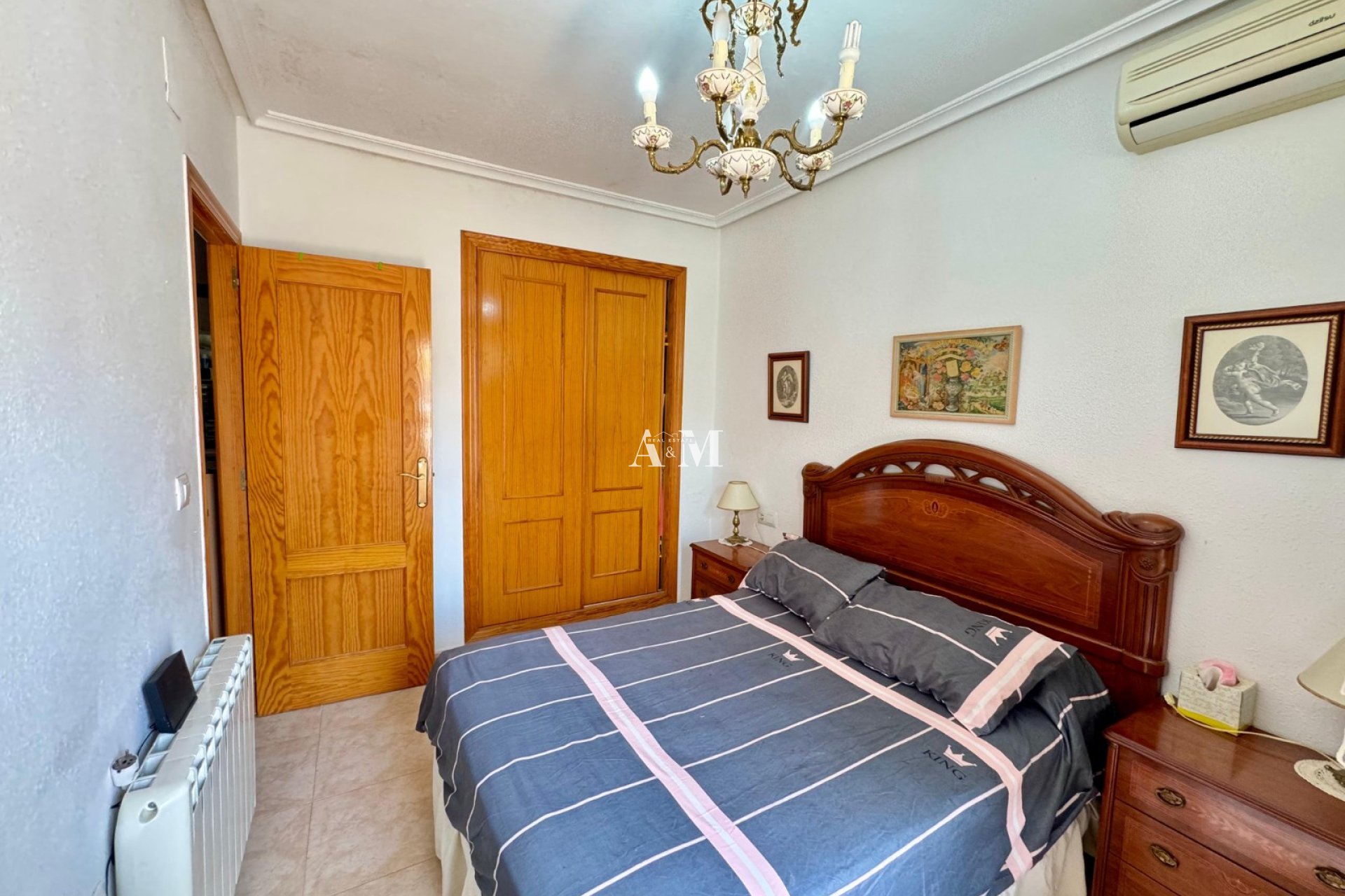 Resale - Townhouse - Torrevieja - La Siesta - El Salado -  Torreta