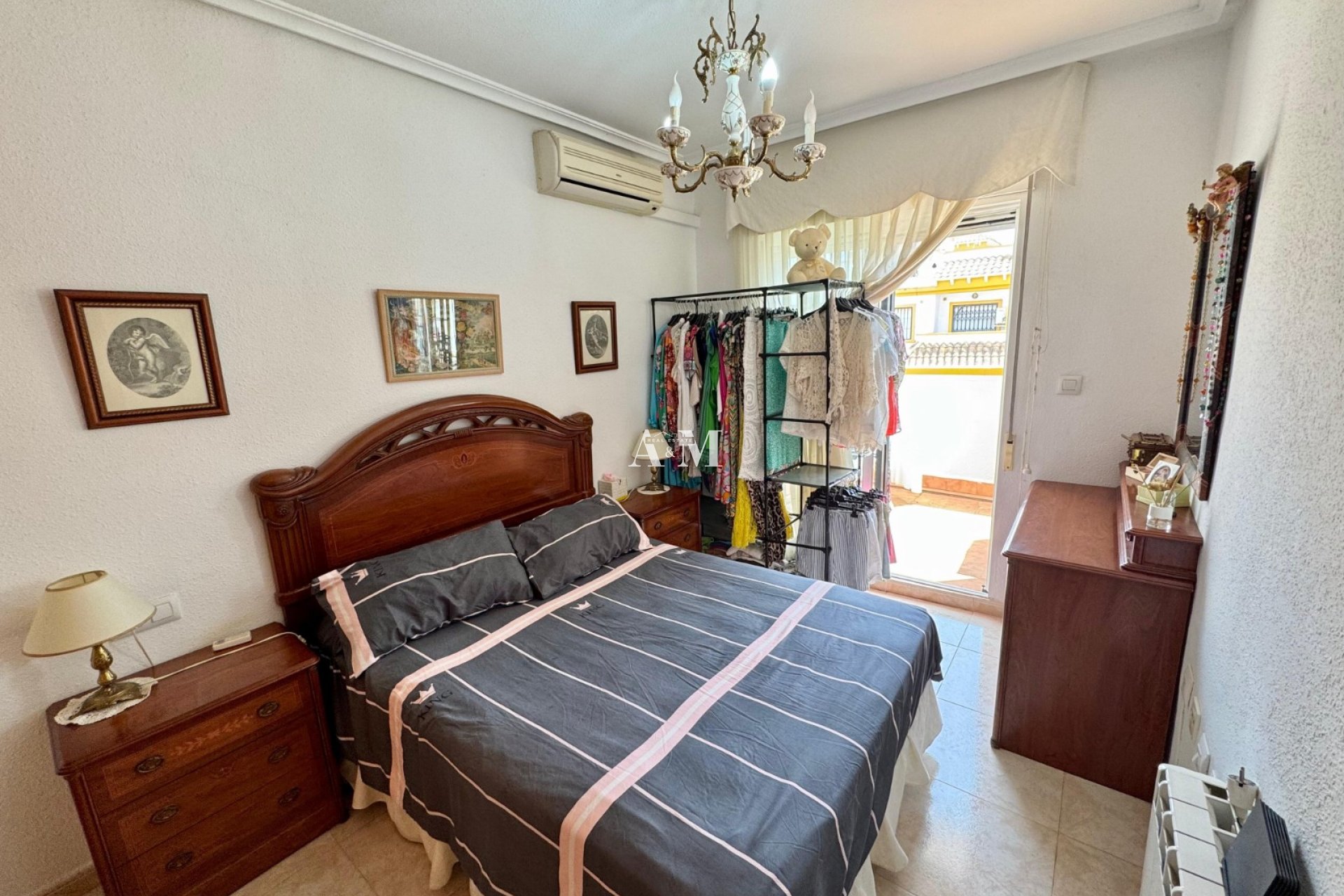 Resale - Townhouse - Torrevieja - La Siesta - El Salado -  Torreta