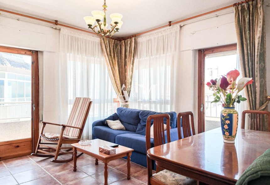 Reventa - Apartamento / piso - Torrevieja - El Acequión - Los Náufragos