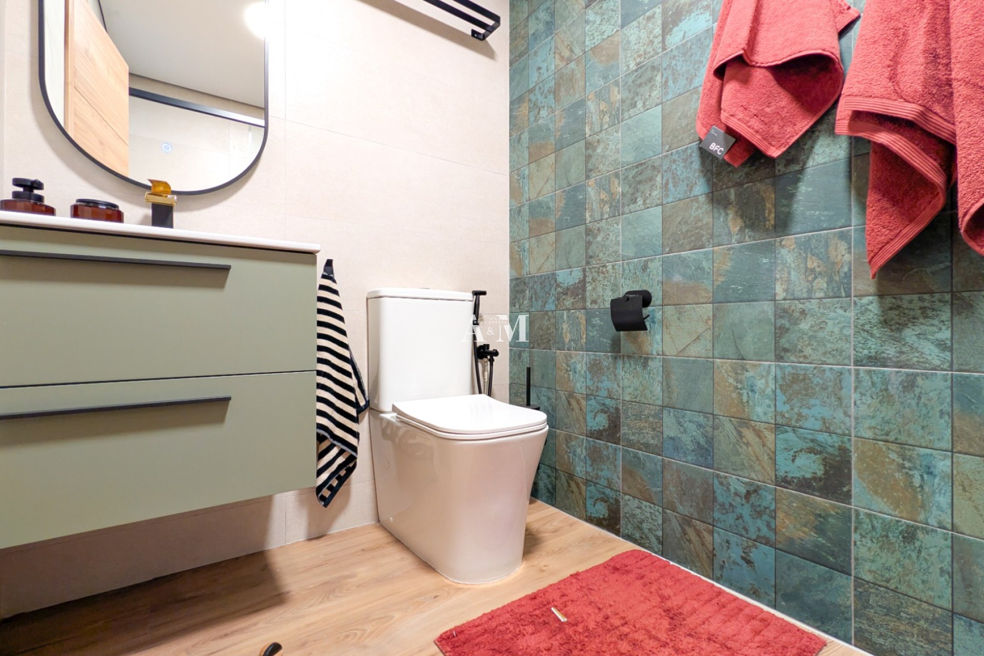 Reventa - Apartamento / piso - Torrevieja - El Acequión - Los Náufragos