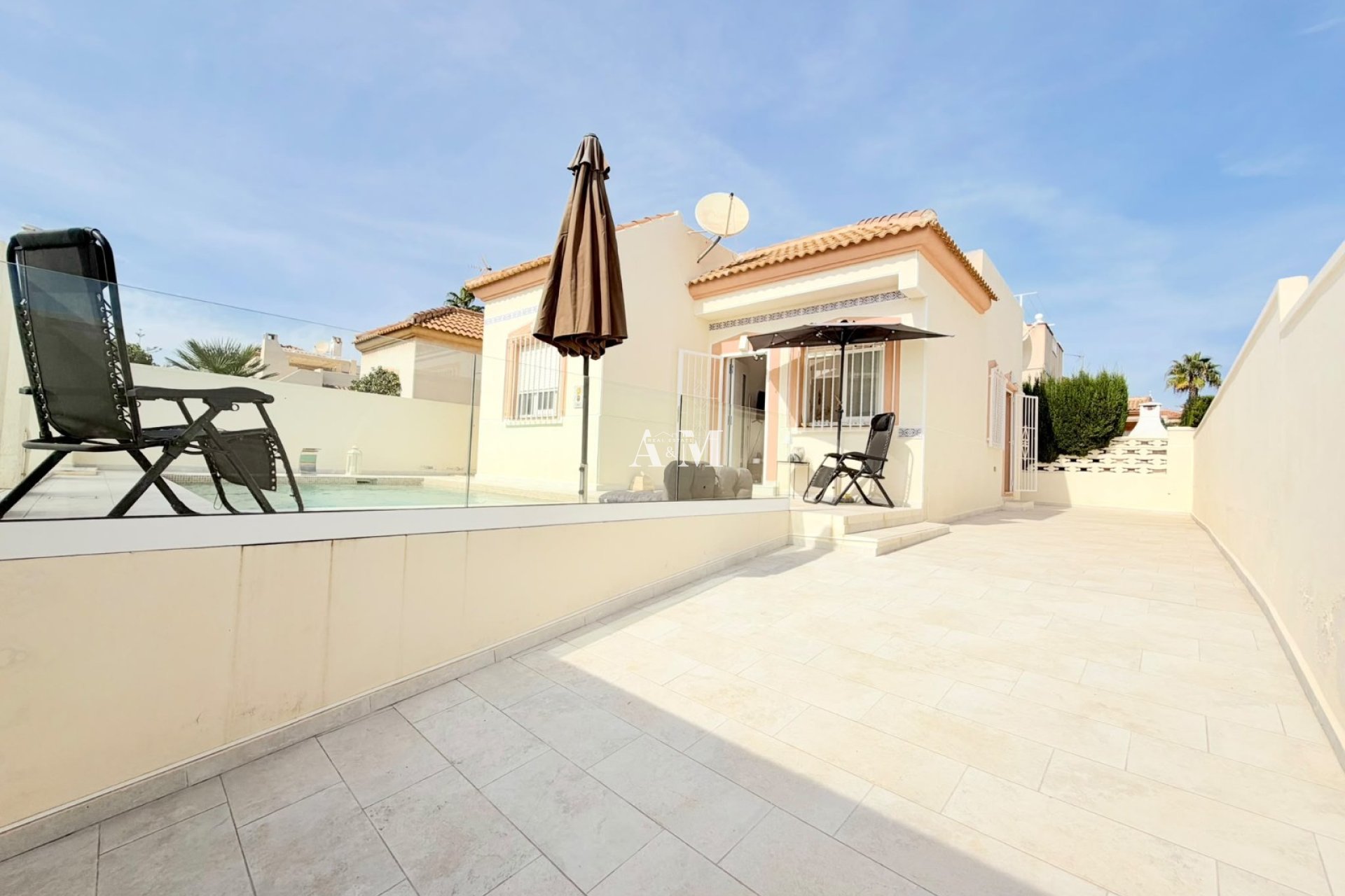 Revente - Chalet - Torrevieja - Aguas Nuevas - Torrelamata