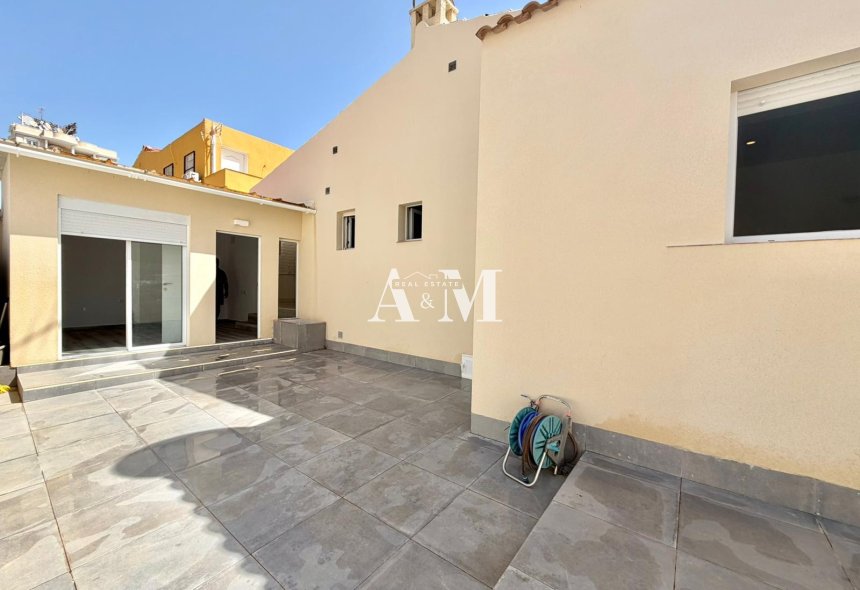 Revente - Chalet - Torrevieja - Nueva Torrevieja 