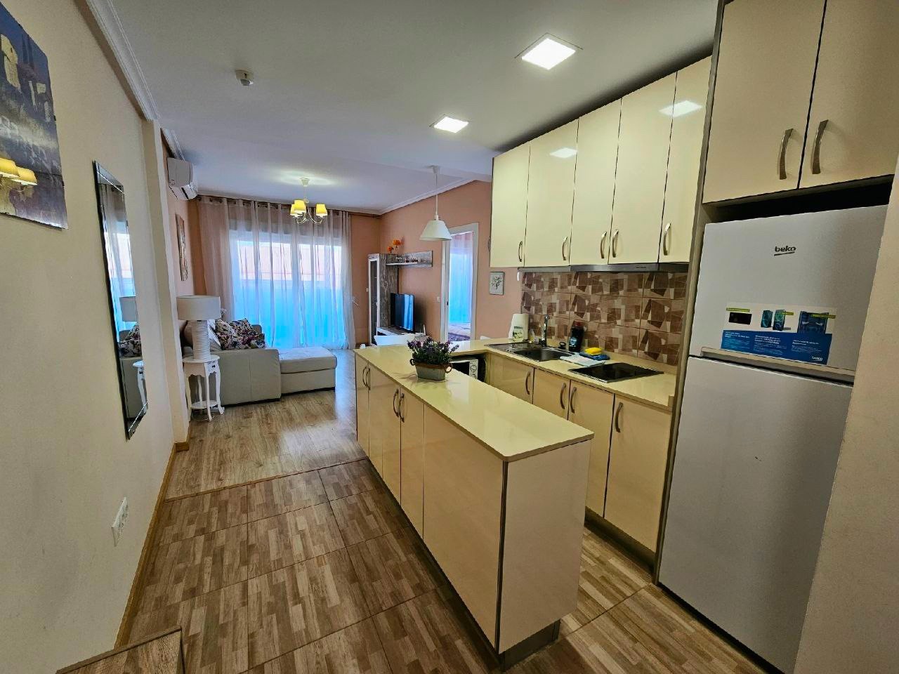 Apartment · Resale - Torrevieja · Playa de los Locos · Alicante · Spain Apartment · Resale - Torrevieja · Playa de los Locos · Alicante · Spain