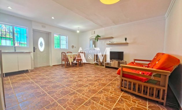 Long Term Rental - Bungalow - Torrevieja - La Siesta - El Salado -  Torreta