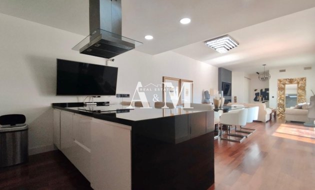 Long Term Rental - Villa - Alicante - Daya Vieja