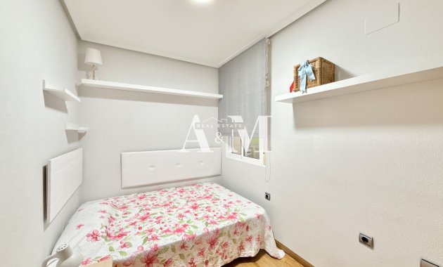 Alquiler a largo plazo - Apartamento / piso - Torrevieja - Centro