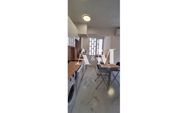 Resale - Apartment / flat - Torrevieja - Centro