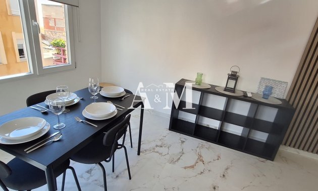 Resale - Apartment / flat - Torrevieja - Centro