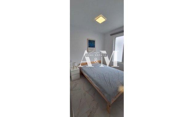 Resale - Apartment / flat - Torrevieja - El Acequión - Los Náufragos