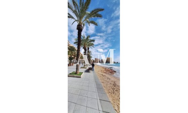 Resale - Apartment / flat - Torrevieja - El Acequión - Los Náufragos