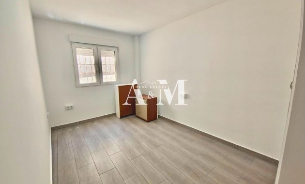 Location à long terme - Appartement - Torrevieja - Centro