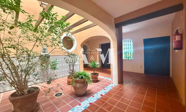 Long Term Rental - Apartment / flat - Torrevieja - Centro