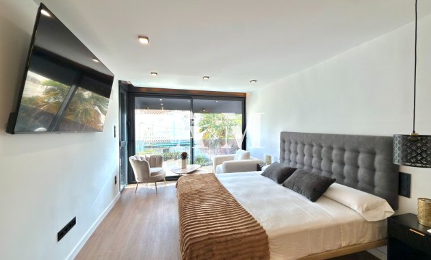 Location à long terme - Maison de ville - Torrevieja - Nueva Torrevieja 