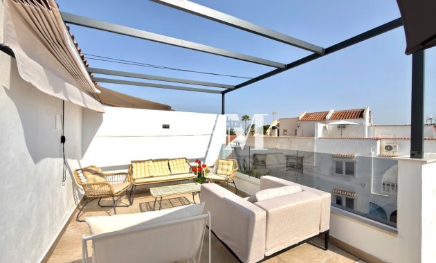 Location à long terme - Maison de ville - Torrevieja - Nueva Torrevieja 