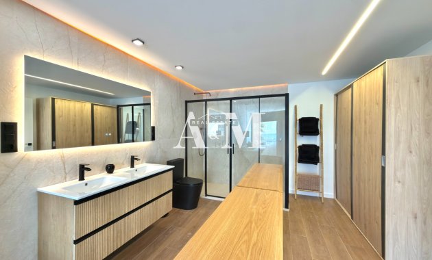 Location à long terme - Maison de ville - Torrevieja - Nueva Torrevieja 