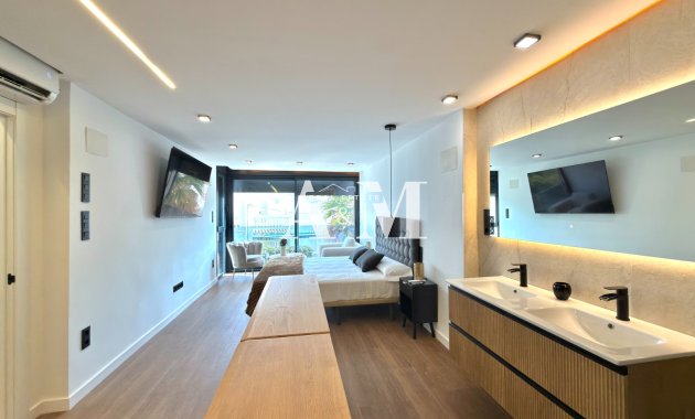 Location à long terme - Maison de ville - Torrevieja - Nueva Torrevieja 