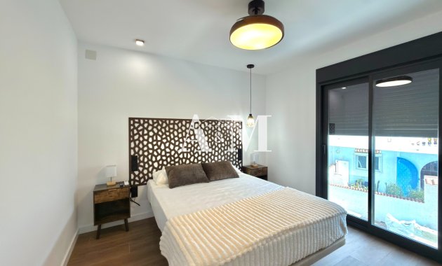 Location à long terme - Maison de ville - Torrevieja - Nueva Torrevieja 