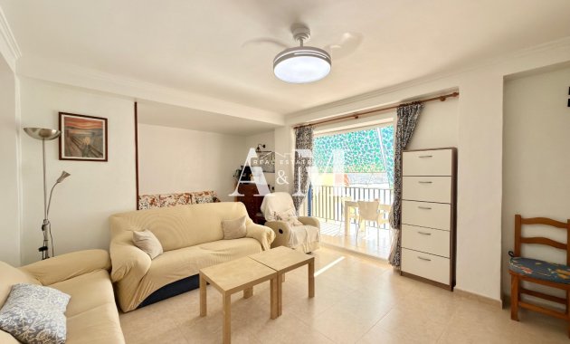 Location à long terme - Appartement - Torrevieja - El Acequión - Los Náufragos