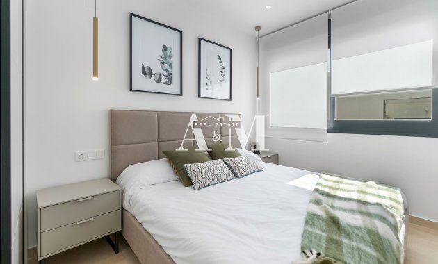 Новое здание - high-bungalow - Torrevieja