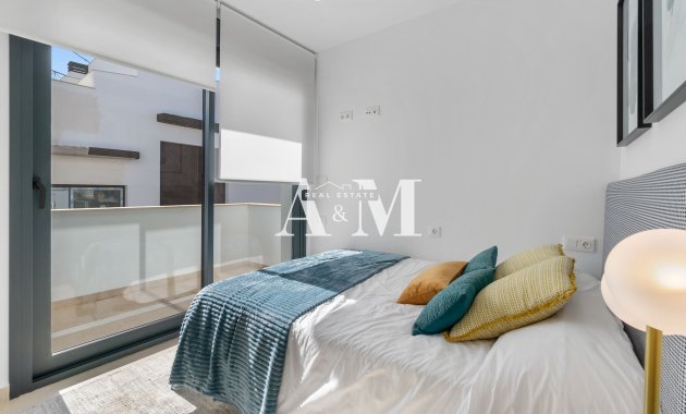 Новое здание - high-bungalow - Torrevieja