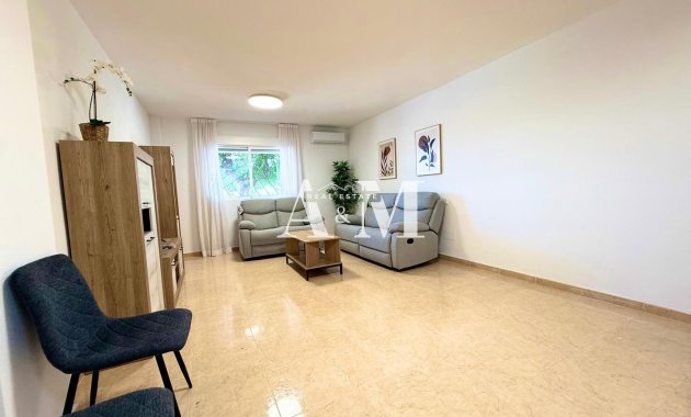 Location à long terme - Appartement - Almoradí