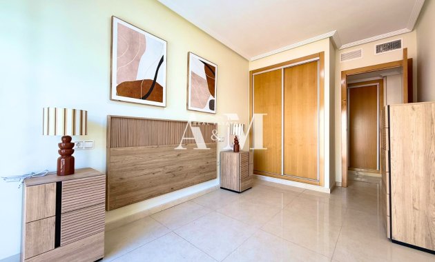 Location à long terme - Appartement - Almoradí