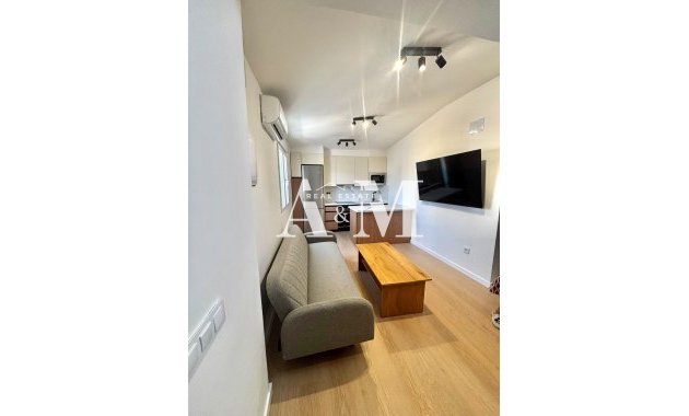 Alquiler a largo plazo - Apartamento / piso - Torrevieja - Los Balcones - Los Altos del Edén