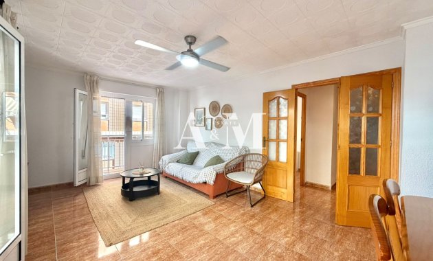 Alquiler a largo plazo - Apartamento / piso - Torrevieja - Playa del Cura
