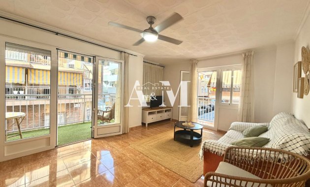 Alquiler a largo plazo - Apartamento / piso - Torrevieja - Playa del Cura