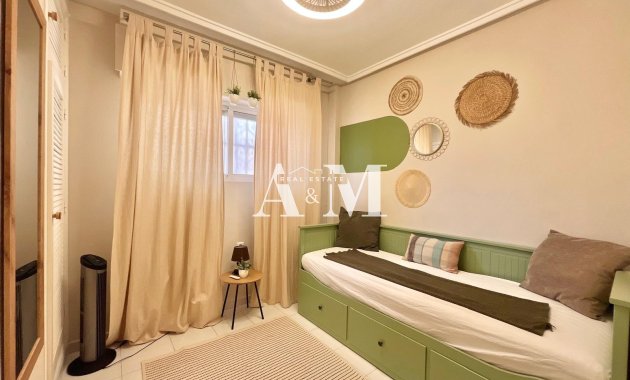 Location à long terme - Appartement - Torrevieja - Playa de los Locos