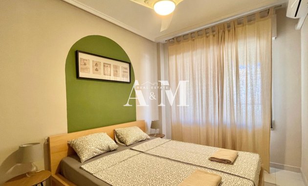 Location à long terme - Appartement - Torrevieja - Playa de los Locos