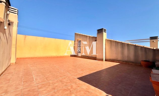 Long Term Rental - Apartment / flat - Rafal