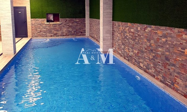 Long Term Rental - Apartment / flat - Torrevieja - Centro