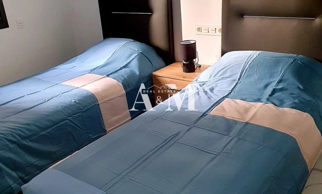 Long Term Rental - Apartment / flat - Torrevieja - Centro