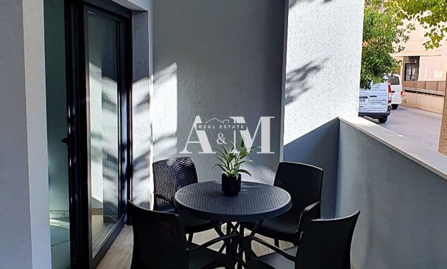 Long Term Rental - Apartment / flat - Torrevieja - Centro