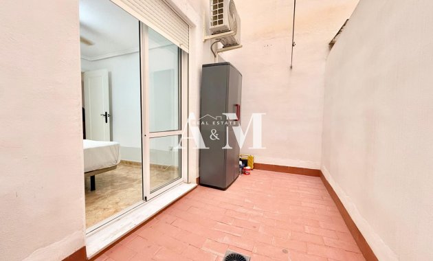 Long Term Rental - Apartment / flat - Torrevieja - Centro