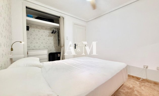 Long Term Rental - Apartment / flat - Torrevieja - Centro