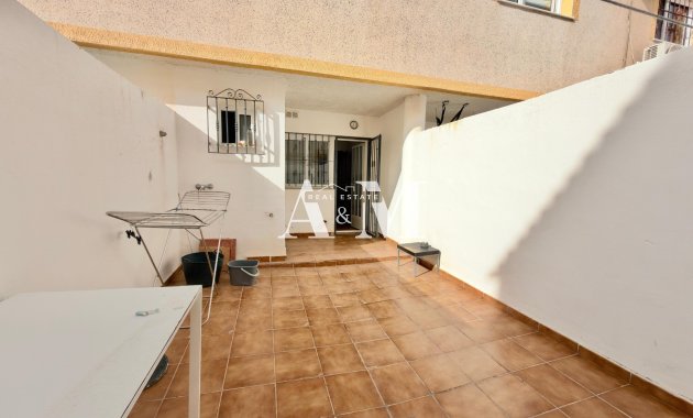 Alquiler a largo plazo - Triplex - Orihuela Costa - La Florida