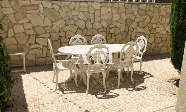 Alquiler a largo plazo - Chalet - Orihuela Costa - Cabo roig - La Zenia