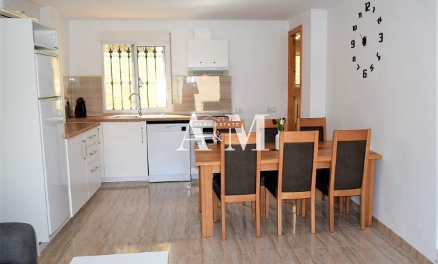 Alquiler a largo plazo - Chalet - Orihuela Costa - Cabo roig - La Zenia