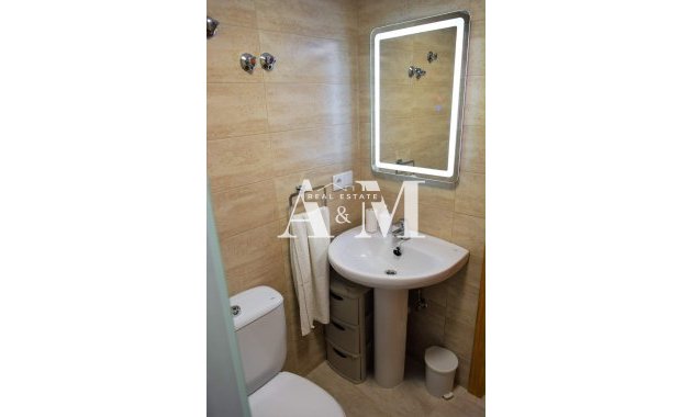 Alquiler a largo plazo - Chalet - Orihuela Costa - Cabo roig - La Zenia