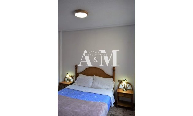 Alquiler a largo plazo - Chalet - Orihuela Costa - Cabo roig - La Zenia