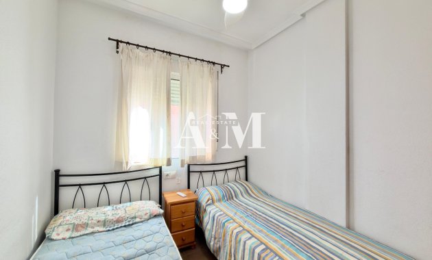 Long Term Rental - Apartment / flat - Torrevieja - Centro
